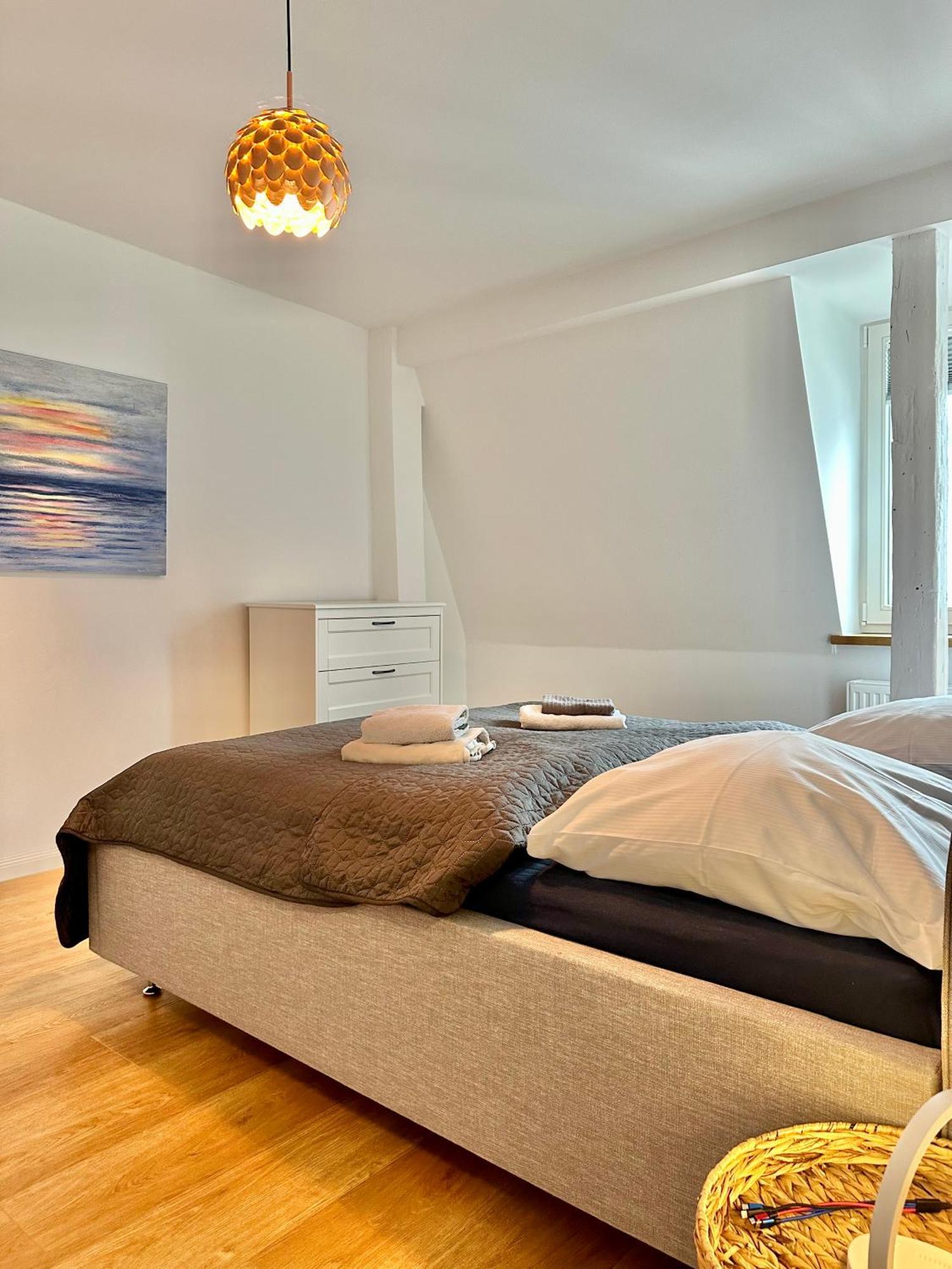 Modernes City-Apartment Mit Blick In Den Park Und 2 Baeder H9 Oldenburg Exterior foto