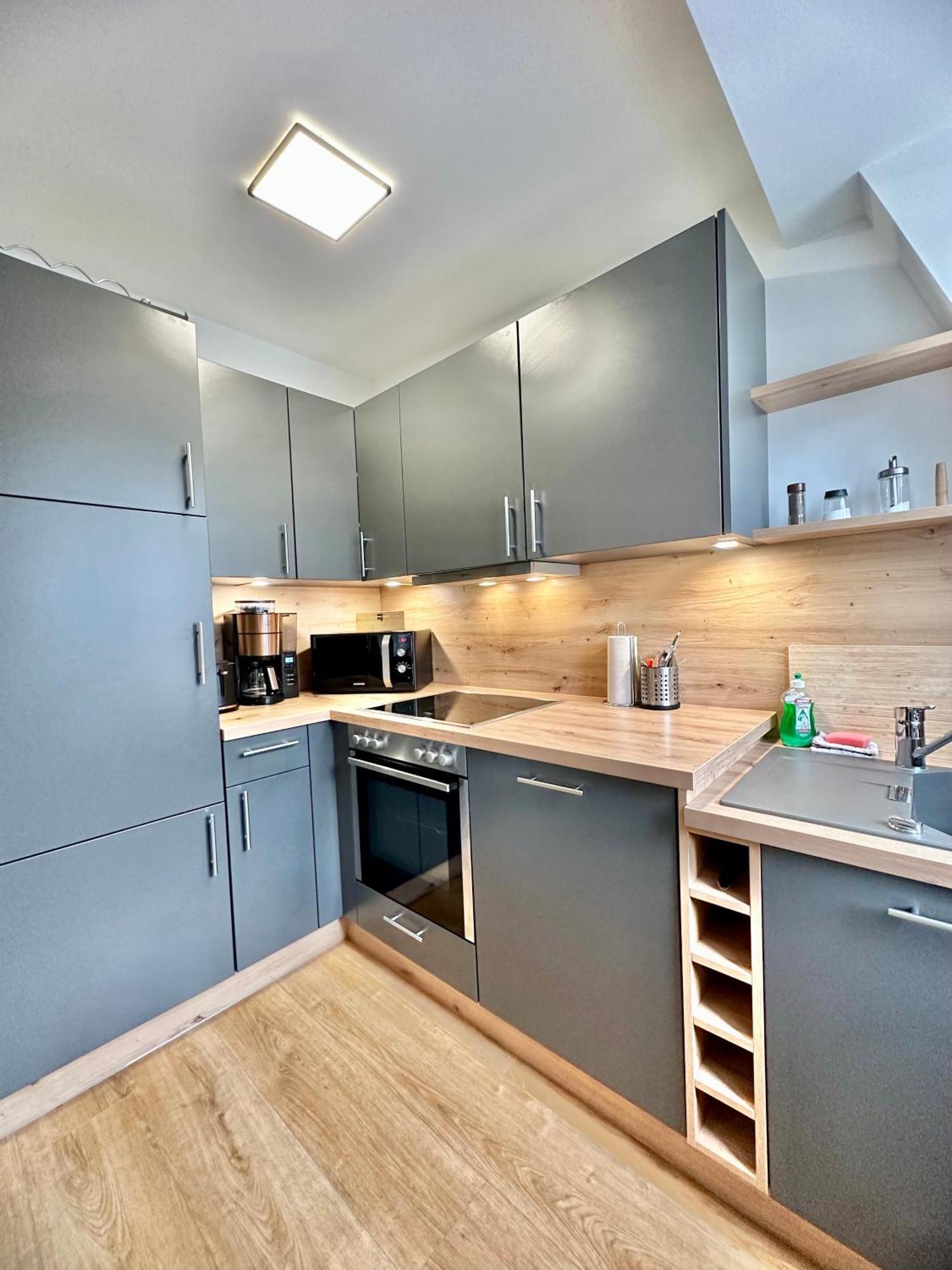 Modernes City-Apartment Mit Blick In Den Park Und 2 Baeder H9 Oldenburg Exterior foto
