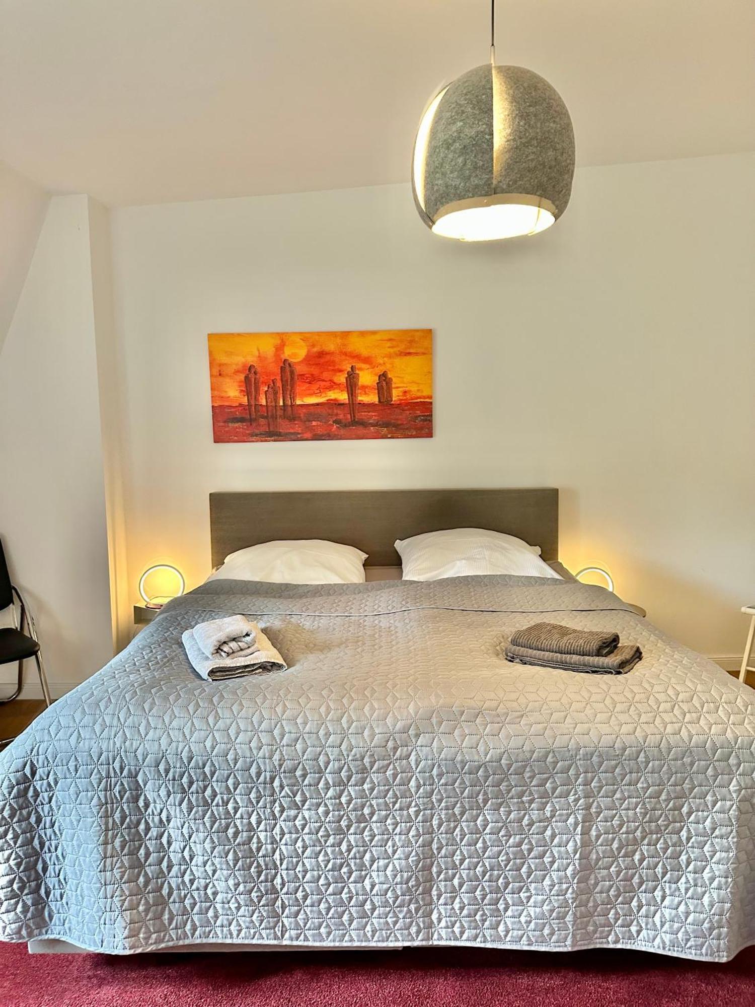 Modernes City-Apartment Mit Blick In Den Park Und 2 Baeder H9 Oldenburg Exterior foto