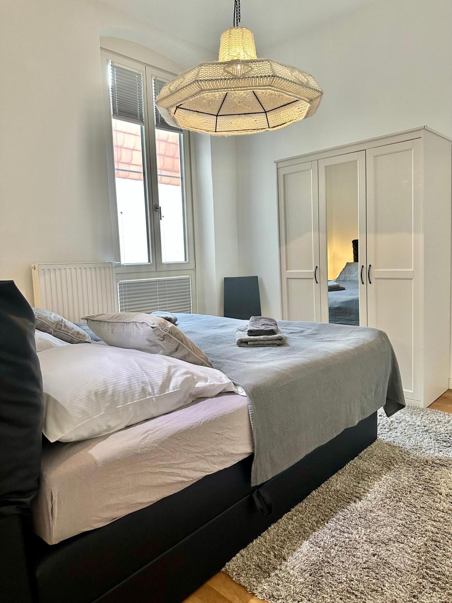 Modernes City-Apartment Mit Blick In Den Park Und 2 Baeder H9 Oldenburg Exterior foto