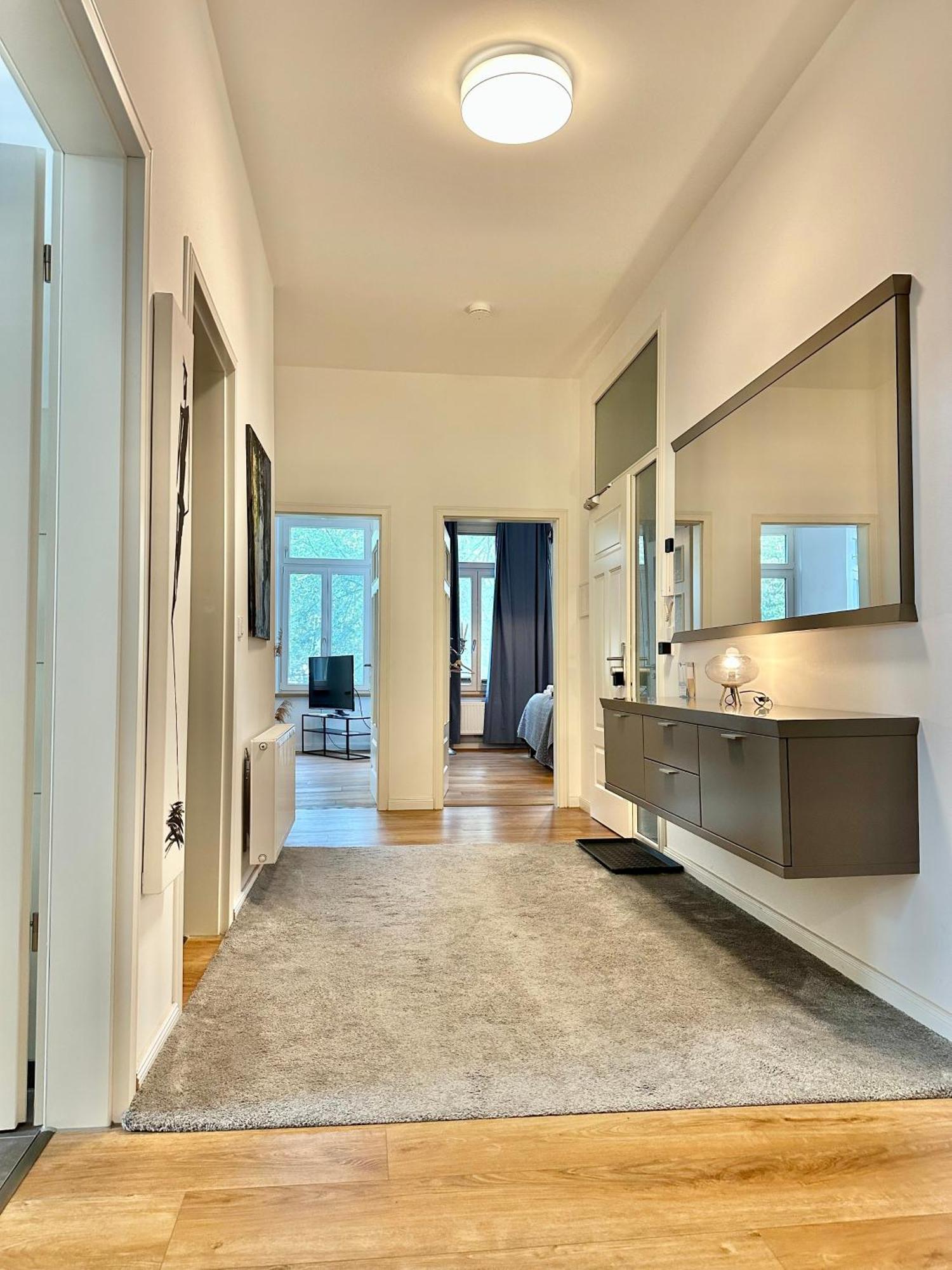 Modernes City-Apartment Mit Blick In Den Park Und 2 Baeder H9 Oldenburg Exterior foto