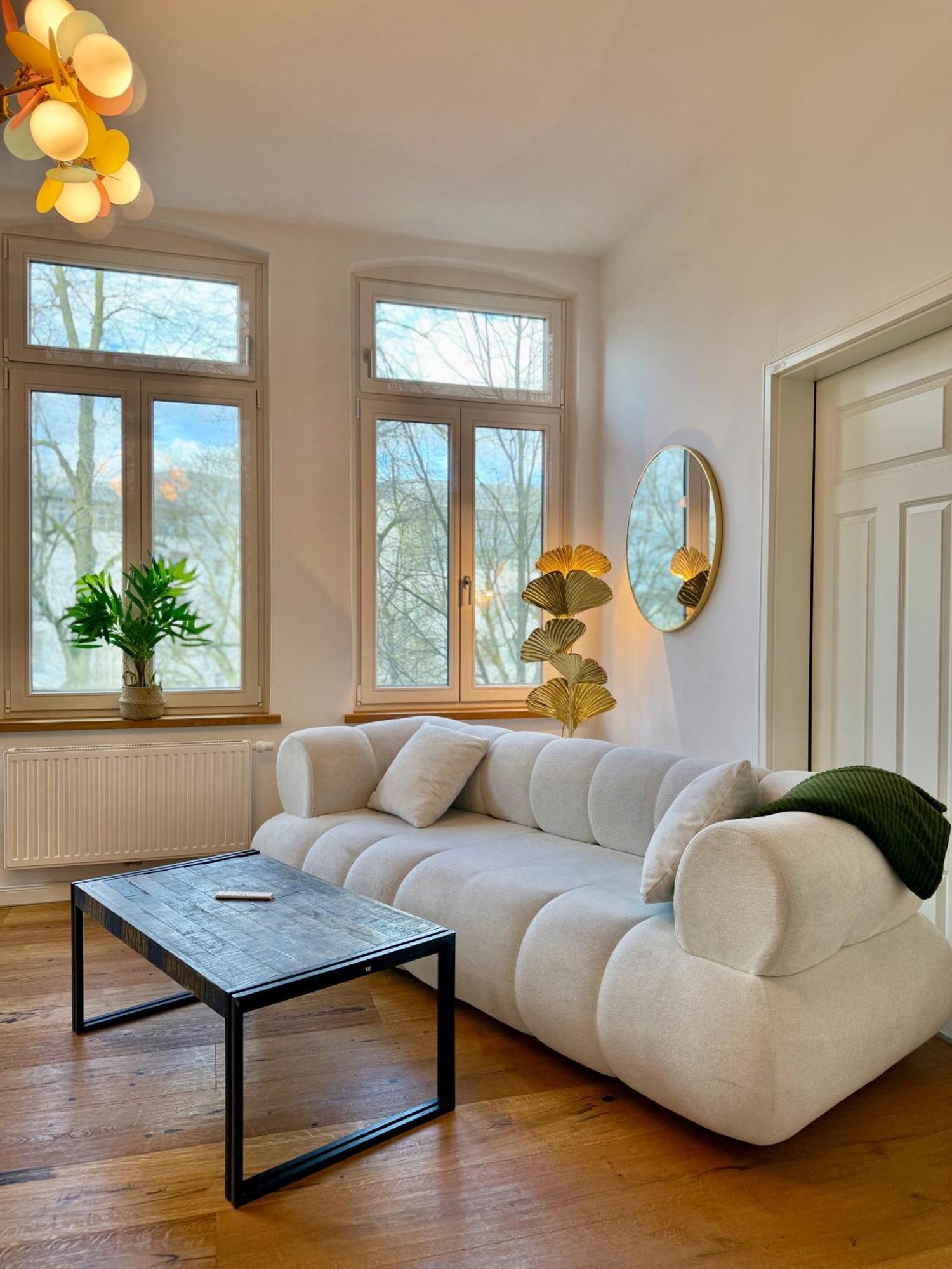 Modernes City-Apartment Mit Blick In Den Park Und 2 Baeder H9 Oldenburg Exterior foto