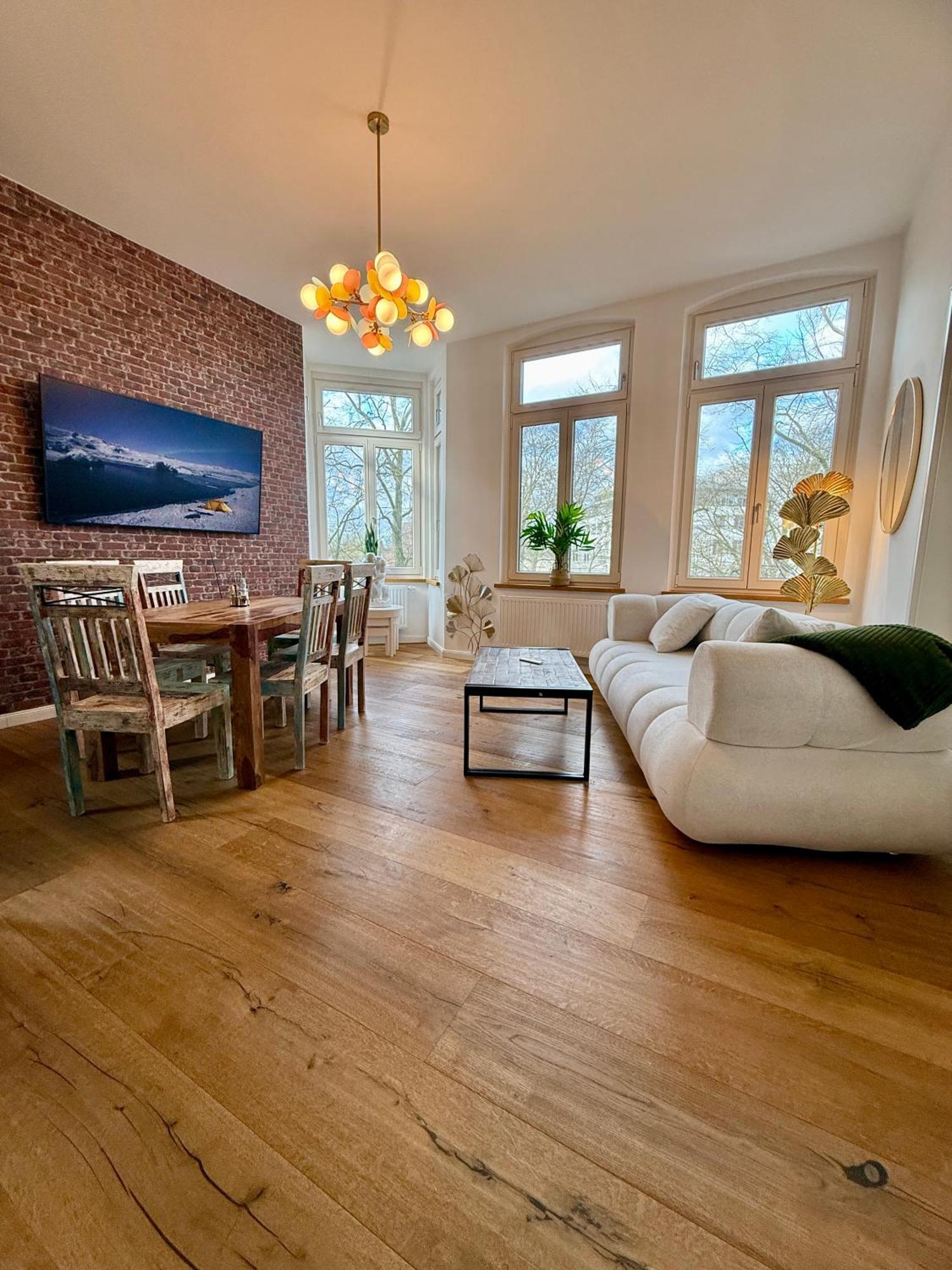 Modernes City-Apartment Mit Blick In Den Park Und 2 Baeder H9 Oldenburg Exterior foto